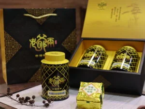 有機炭焙極緻烏龍茶禮盒（正統「台灣高山烏龍茶」）